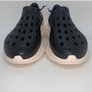 Kane Revive Active Recovery Shoe